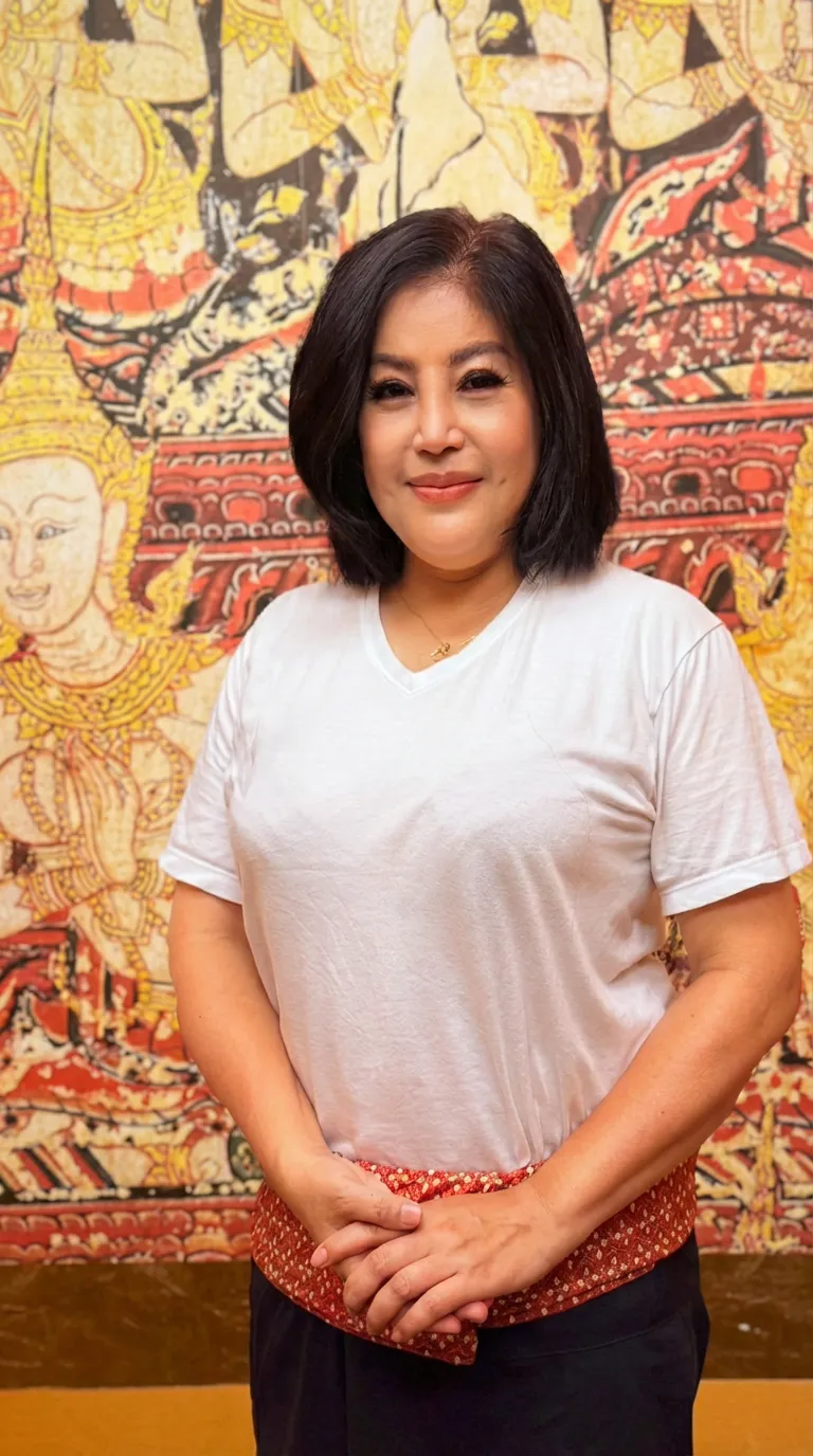 セラピストご紹介 - タイガーマッサージ タイ古式マッサージ & スパ 浅草店｜THERAPIST - TIGER MASSAGE Thai Traditional Massage & Spa Asakusa Branch